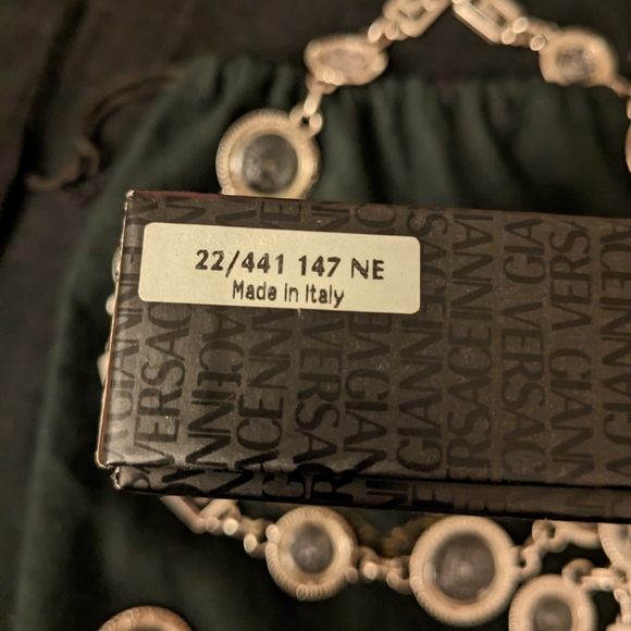 Iconic Vintage Versace Chain Belt with Medusa Medallion 90s - Very Rare! - Picture 9 of 13